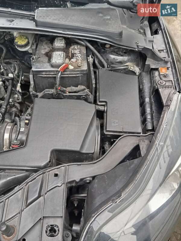 Седан Ford Focus 2014 в Новомосковську фото 24 Седан Ford Focus 2014 в Новомосковську