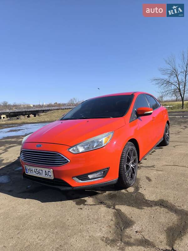 Седан Ford Focus 2015 в Подільську