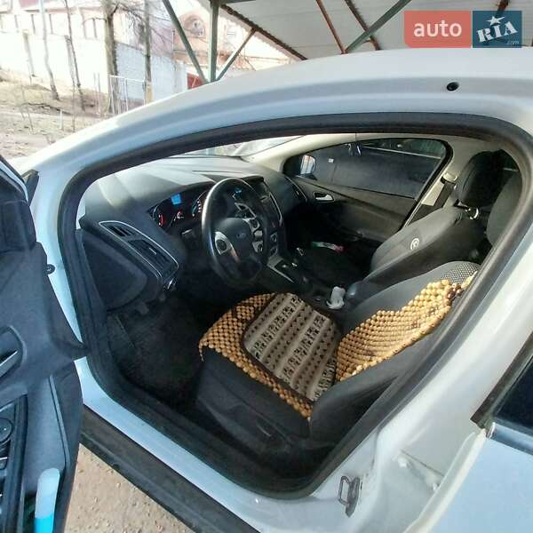Хэтчбек Ford Focus 2014 в Николаеве