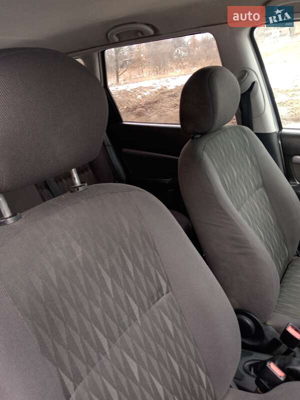 Универсал Ford Focus 2003 в Черновцах