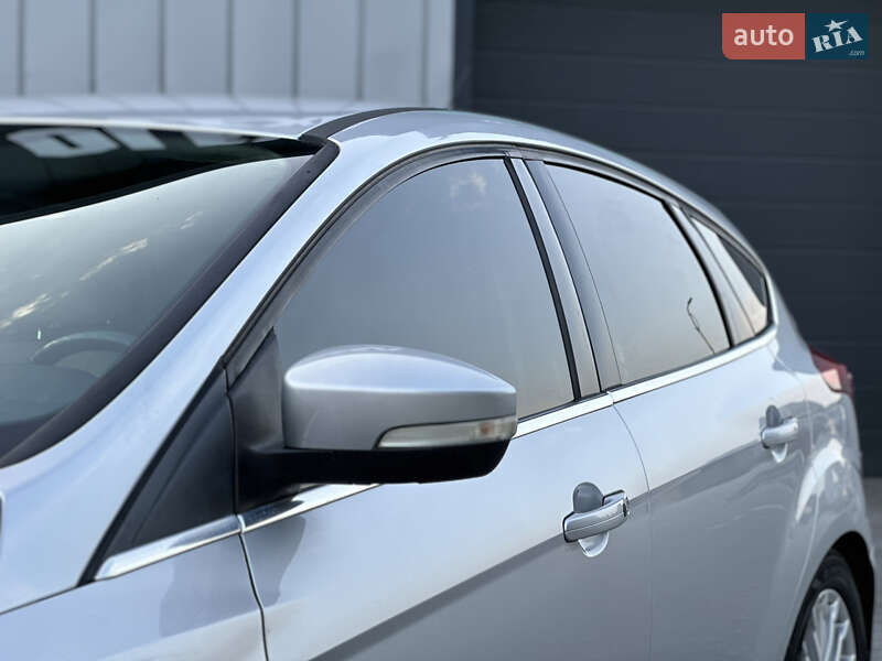 Хетчбек Ford Focus 2014 в Володимирі