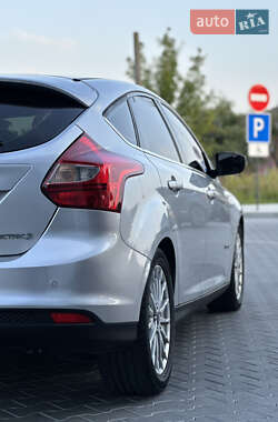 Хэтчбек Ford Focus 2014 в Владимире