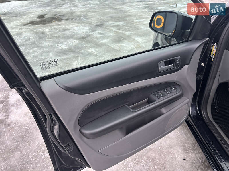 Универсал Ford Focus 2008 в Каменке-Бугской