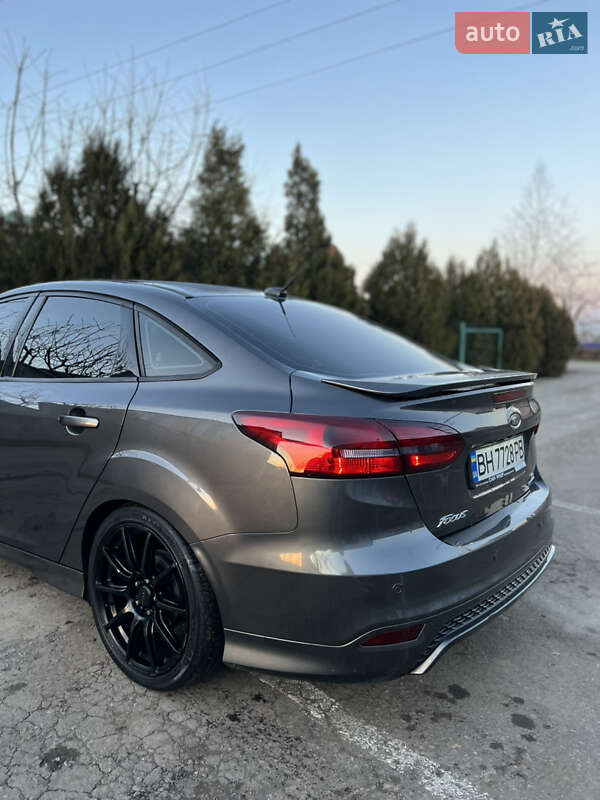 Седан Ford Focus 2015 в Одессе