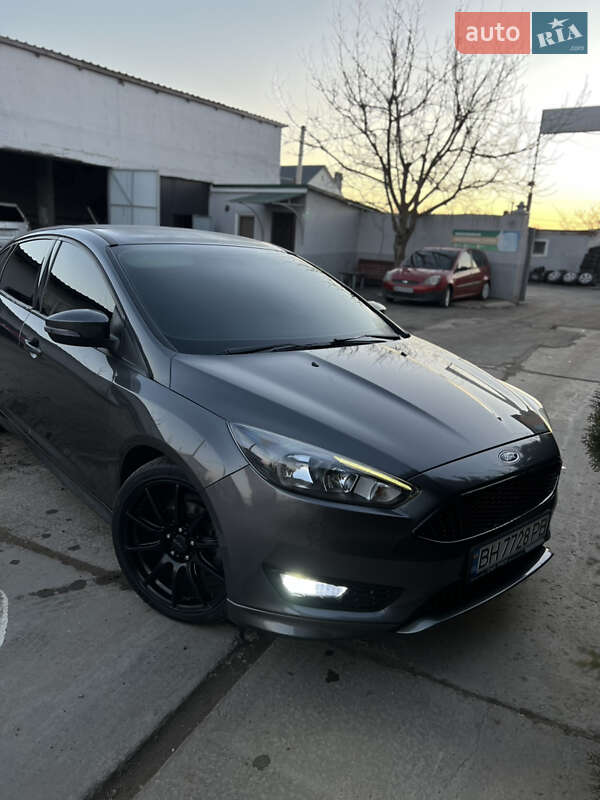 Седан Ford Focus 2015 в Одессе