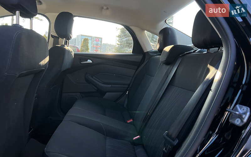 Седан Ford Focus 2018 в Львові