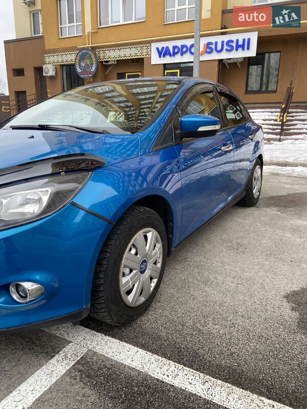 Седан Ford Focus 2013 в Вишневом