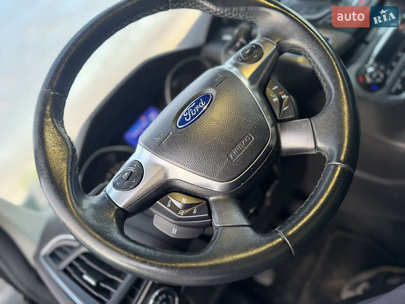 Универсал Ford Focus 2012 в Нововолынске