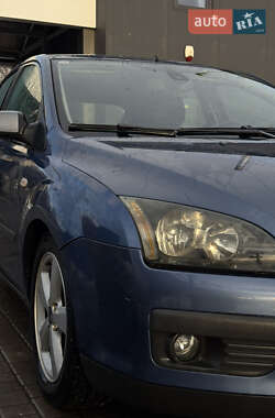Хетчбек Ford Focus 2005 в Львові