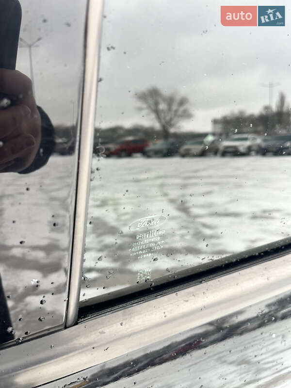 Седан Ford Focus 2018 в Дніпрі