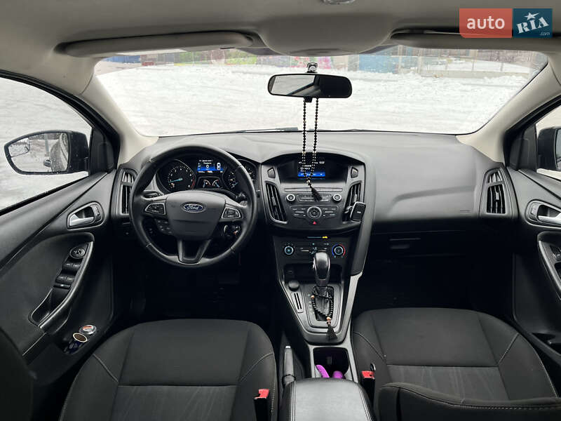 Седан Ford Focus 2018 в Дніпрі