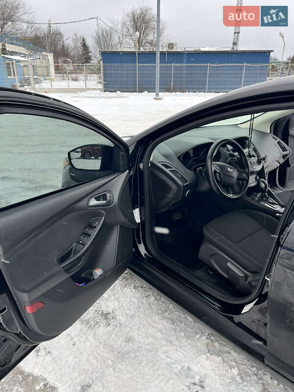Седан Ford Focus 2018 в Дніпрі