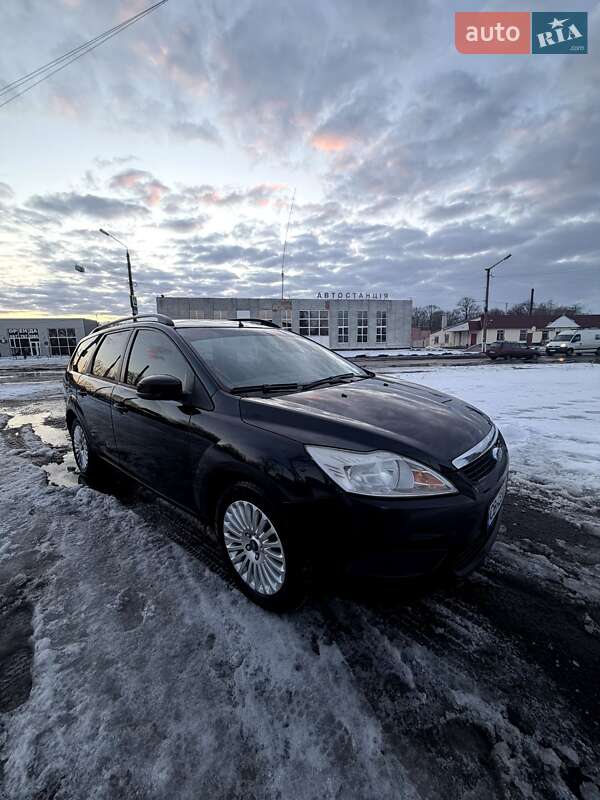 Ford Focus 2010 Ford Focus 2010