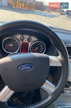 Универсал Ford Focus 2010 в Луцке