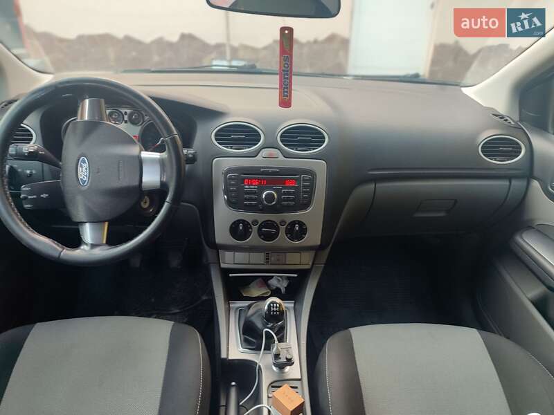 Хэтчбек Ford Focus 2012 в Тернополе