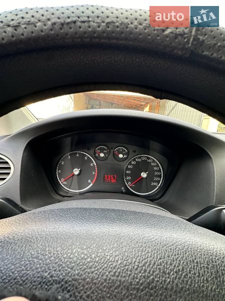 Хэтчбек Ford Focus 2011 в Белой Церкви