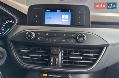 Хэтчбек Ford Focus 2020 в Киеве