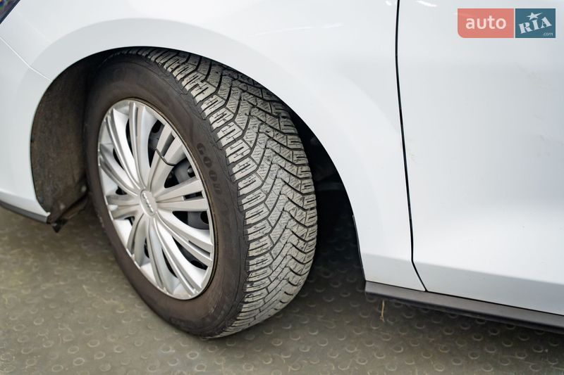 Хэтчбек Ford Focus 2020 в Киеве