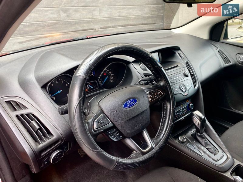 Седан Ford Focus 2015 в Николаеве