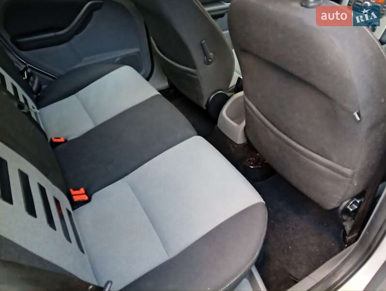 Универсал Ford Focus 2009 в Тернополе фото 11 Универсал Ford Focus 2009 в Тернополе
