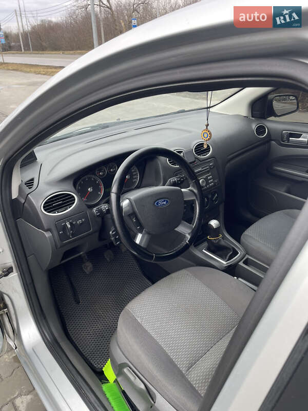 Седан Ford Focus 2007 в Полтаве