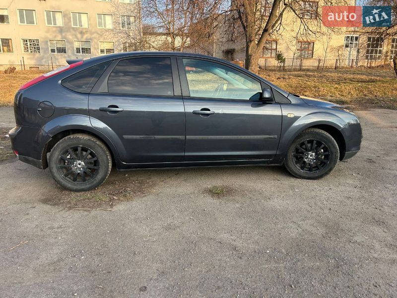 Хэтчбек Ford Focus 2007 в Львове