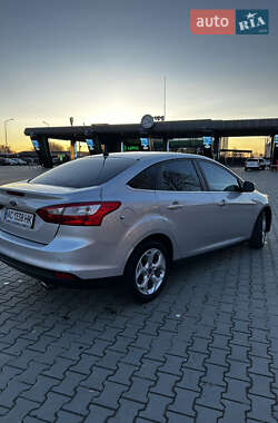 Седан Ford Focus 2011 в Луцке