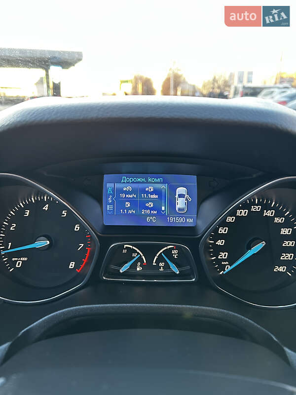 Седан Ford Focus 2011 в Луцке