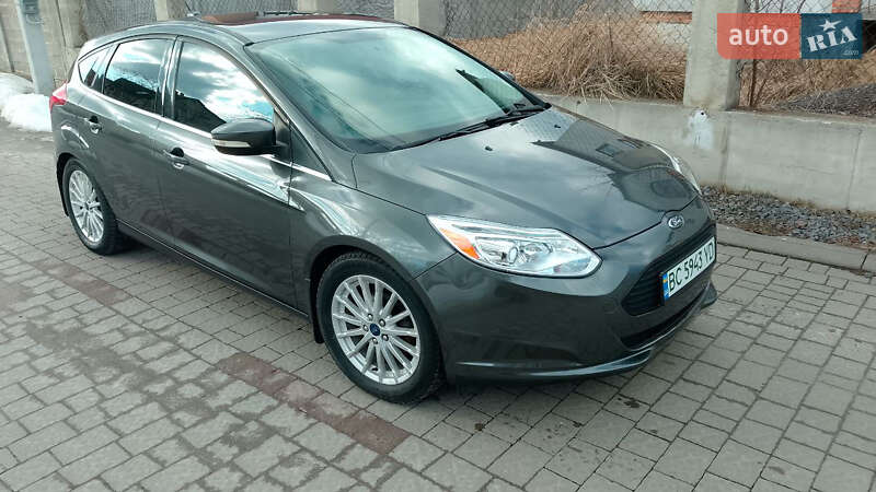 Хэтчбек Ford Focus 2017 в Львове