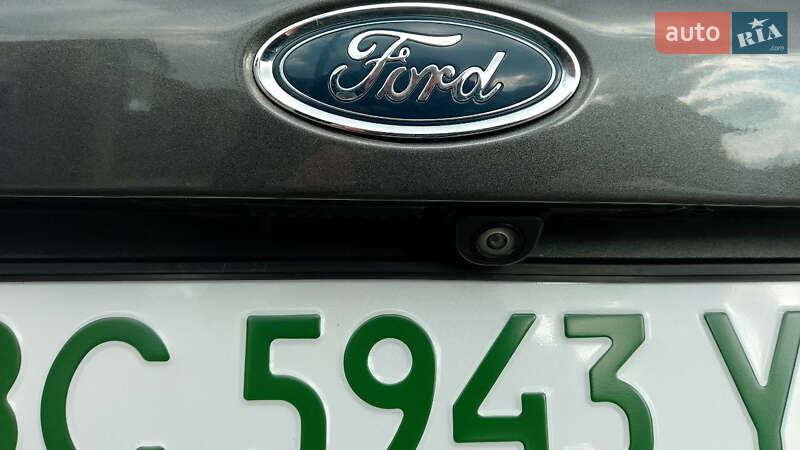 Хэтчбек Ford Focus 2017 в Львове