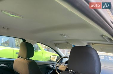 Седан Ford Focus 2017 в Ужгороде