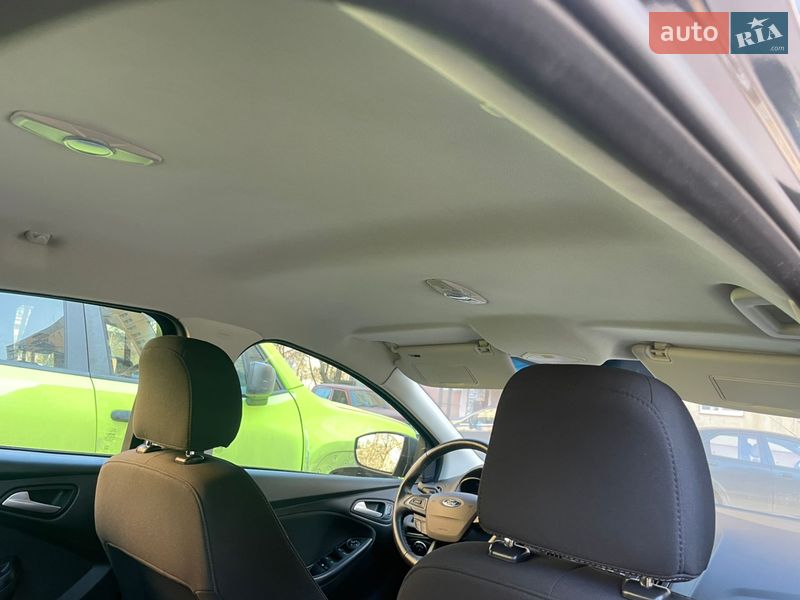 Седан Ford Focus 2017 в Ужгороде