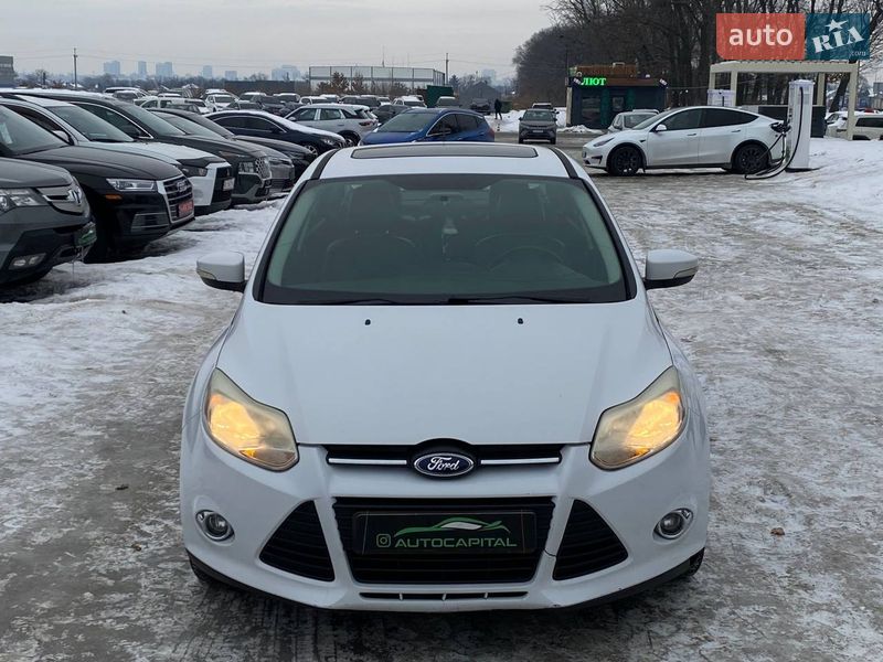 Седан Ford Focus 2014 в Киеве фото 5 Седан Ford Focus 2014 в Киеве
