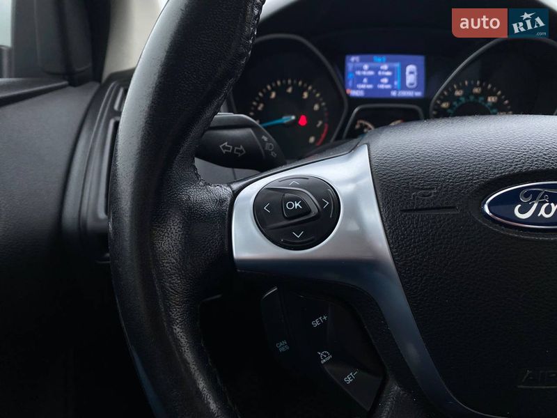 Седан Ford Focus 2014 в Киеве фото 28 Седан Ford Focus 2014 в Киеве