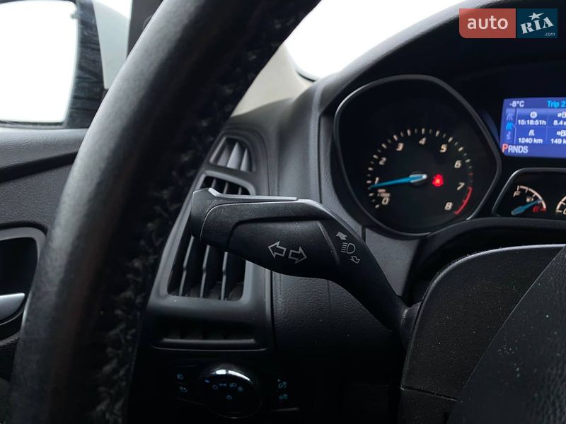 Седан Ford Focus 2014 в Киеве фото 31 Седан Ford Focus 2014 в Киеве