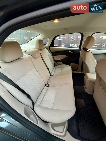 Седан Ford Focus 2014 в Киеве