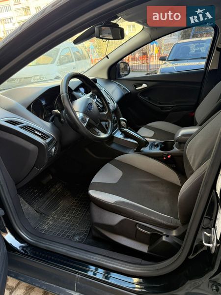 Седан Ford Focus 2011 в Львове