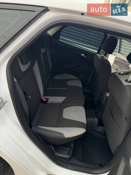 Хетчбек Ford Focus 2013 в Вишгороді