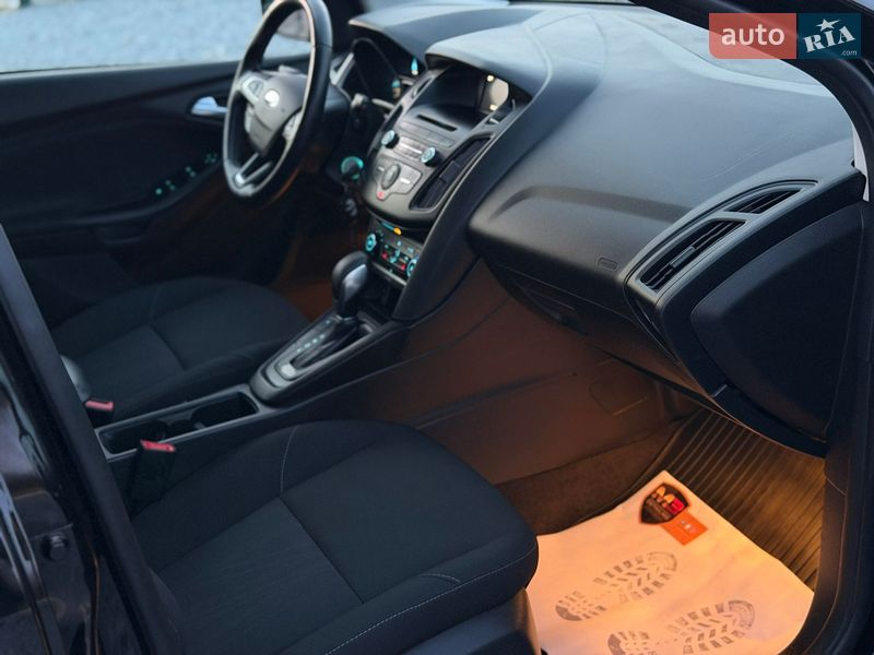 Хетчбек Ford Focus 2017 в Дрогобичі