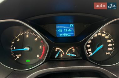 Універсал Ford Focus 2011 в Івано-Франківську