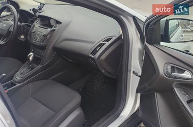 Седан Ford Focus 2016 в Киеве