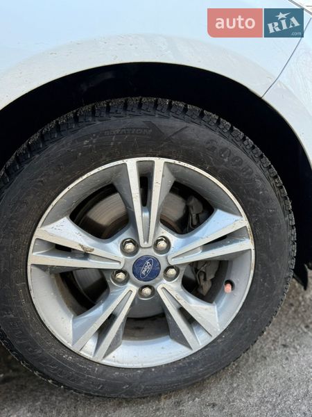 Хэтчбек Ford Focus 2014 в Житомире