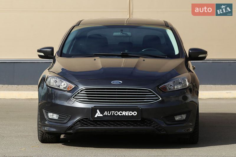Седан Ford Focus 2016 в Киеве