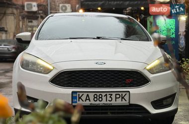 Хетчбек Ford Focus 2016 в Києві