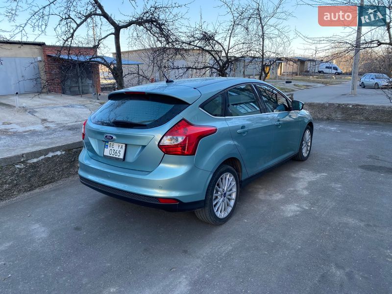 Хэтчбек Ford Focus 2012 в Николаеве