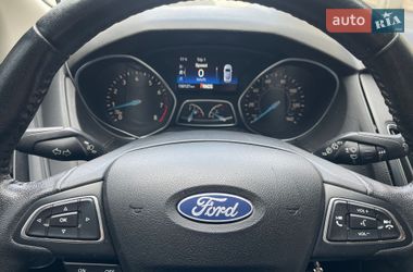 Хэтчбек Ford Focus 2015 в Одессе
