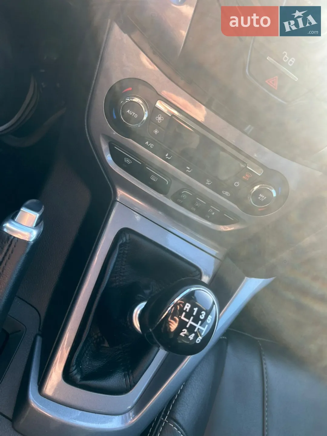 2013 Ford Focus - мініатюра 8
