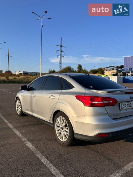 Седан Ford Focus 2017 в Ровно