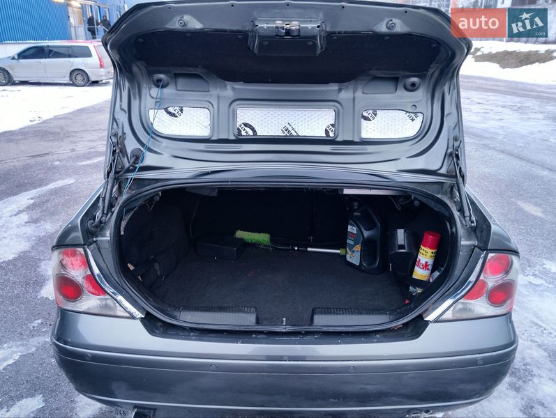 Седан Ford Focus 2002 в Львове