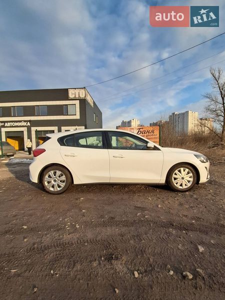 Хэтчбек Ford Focus 2019 в Киеве